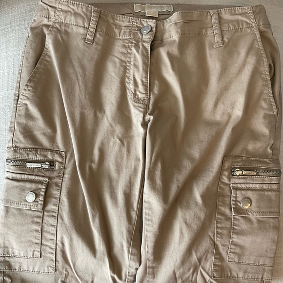 Michael Kors Detailed Pants - Picture 2 of 4